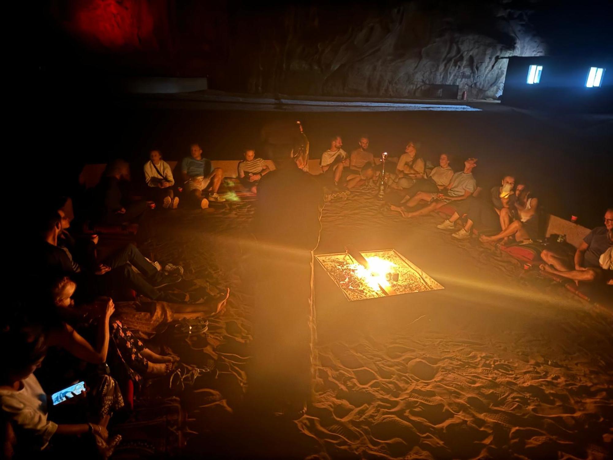 Magic Bedouin Star Hotell Wadi Rum Exteriör bild