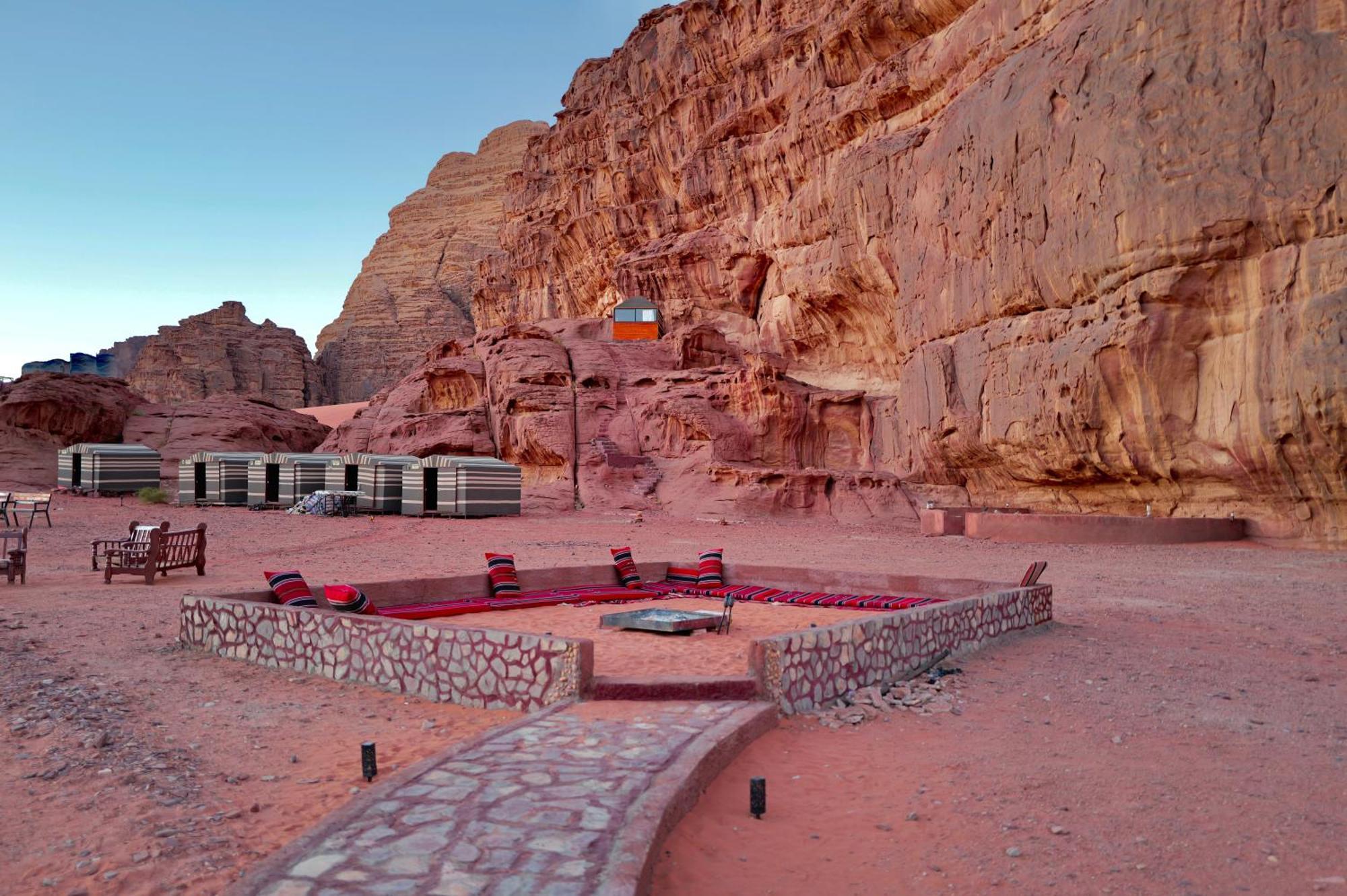 Magic Bedouin Star Hotell Wadi Rum Exteriör bild