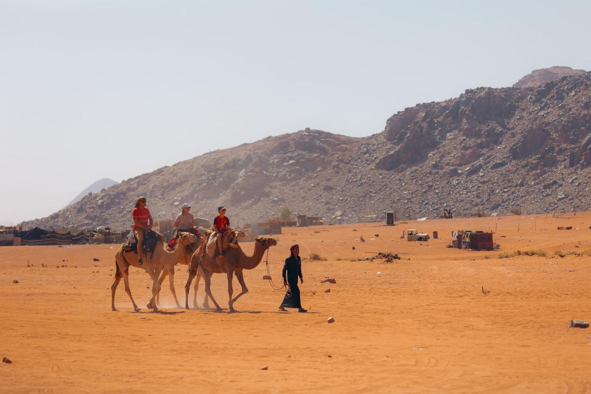 Magic Bedouin Star Hotell Wadi Rum Exteriör bild