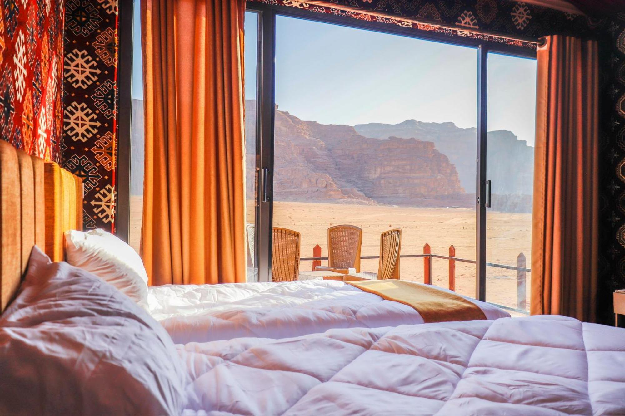 Magic Bedouin Star Hotell Wadi Rum Exteriör bild