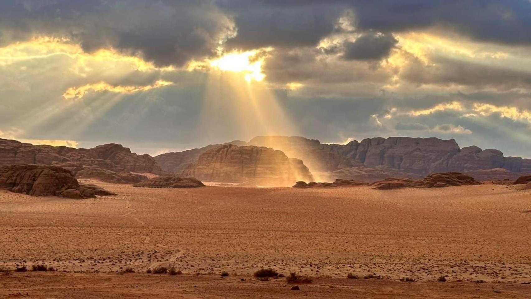 Magic Bedouin Star Hotell Wadi Rum Exteriör bild